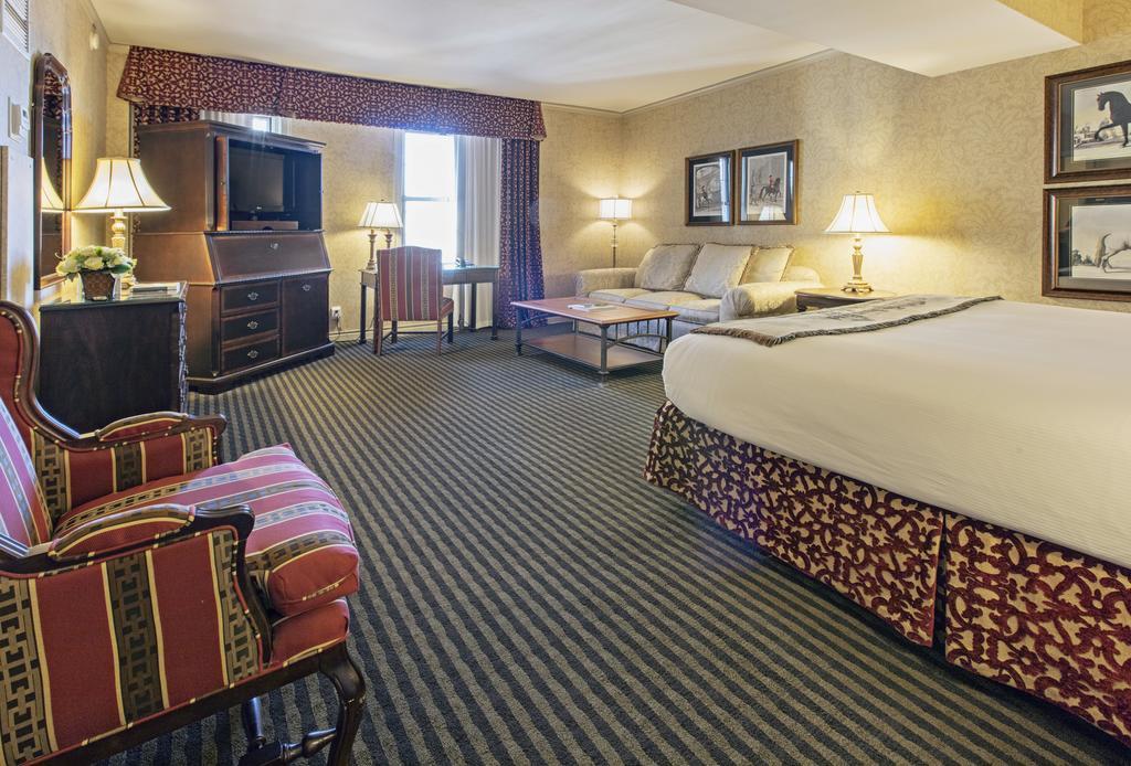 The Brown 5* Louisville