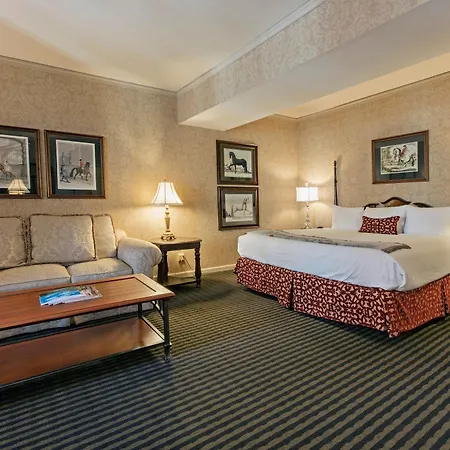 The Brown Hotel Louisville Exterior photo A room at the Hotel Jerome