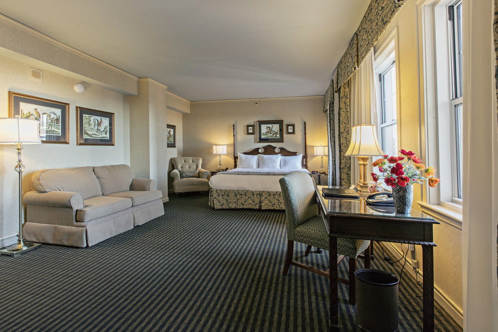 Hotel The Brown